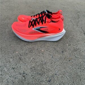 Brooks Hyperion Max 3
